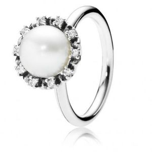 Auth. Pandora Everlasting Grace freshwater Pearl & CZ Ring Size 56